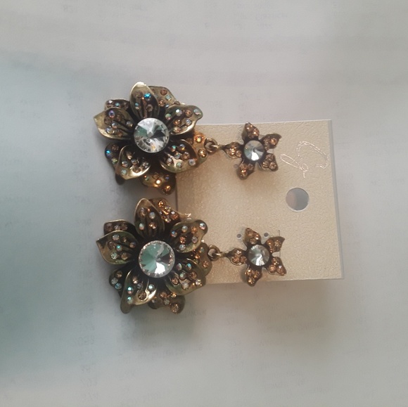 Jewelry - fashion jewelry